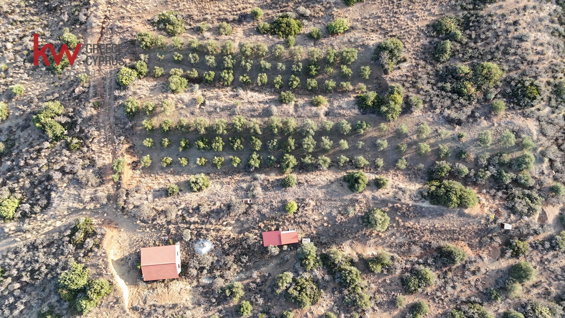 8696m2 Terreno en Pano Lefkara, Larnaka, Chipre No. 56740