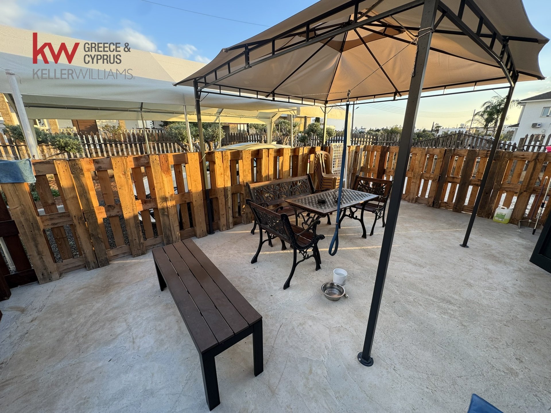 461m2 Terrain à Larnaka, Chypre No. 56739
