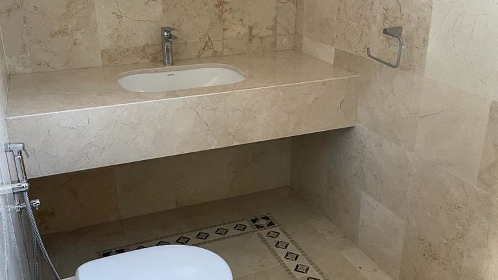 3 bedrooms Apartment in Potamos tis Germasogeias, Germasogeia, Limassol, Cyprus No. 26181
