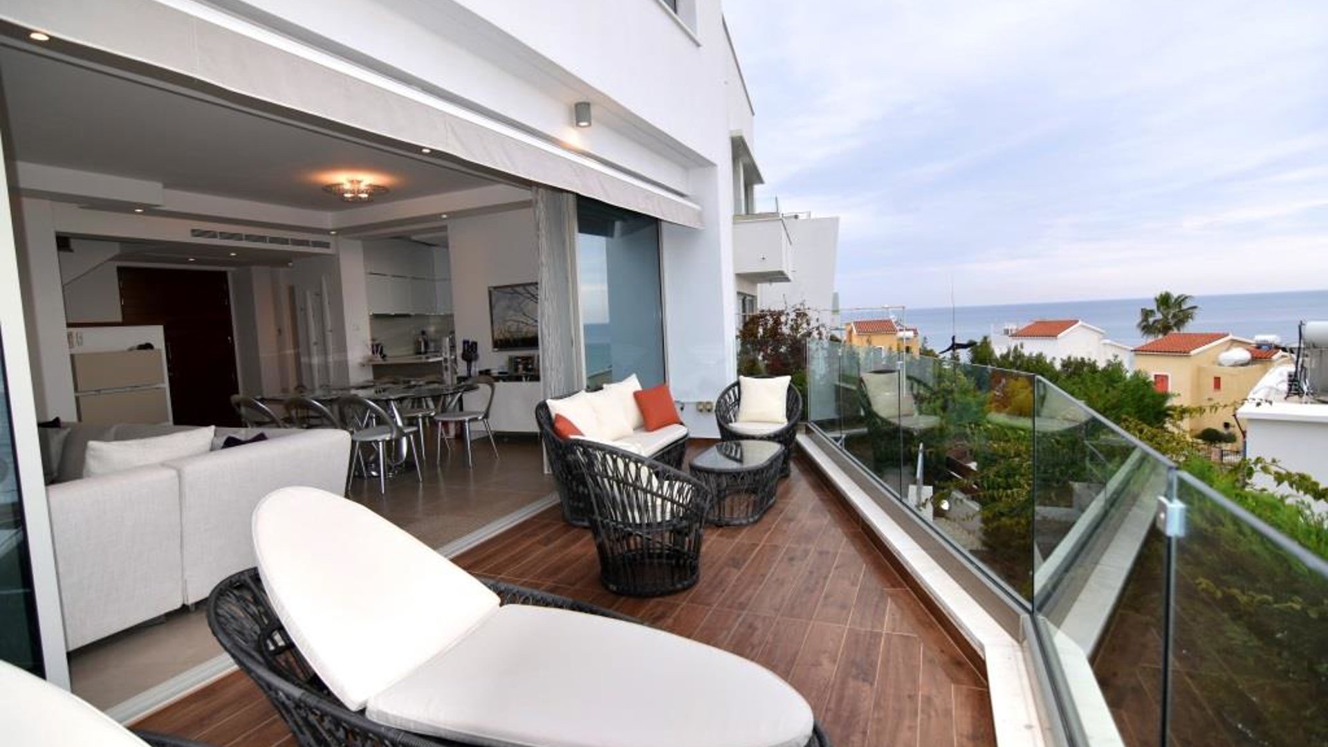 5 bedrooms Villa in Limassol, Cyprus No. 26187
