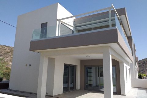 4 bedrooms Villa in Limassol,  No. 38647