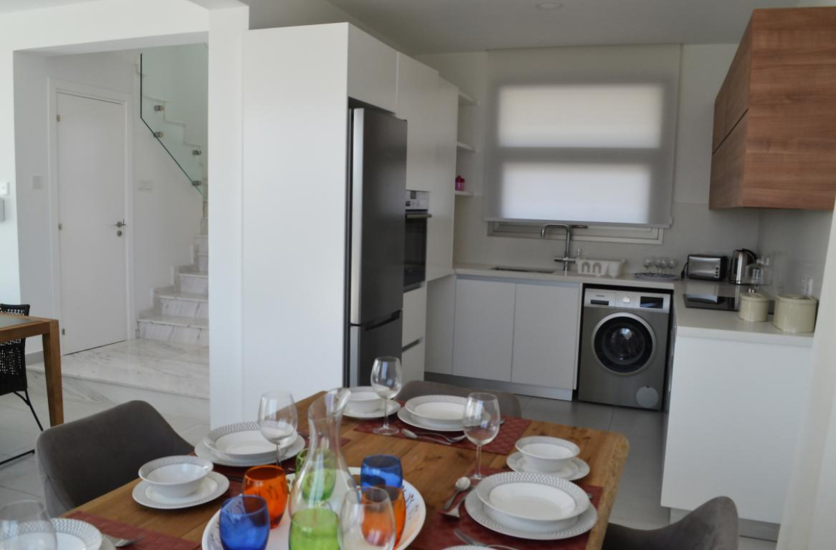 3 chambres Villa à Larnaca, Larnaka, Chypre No. 38644