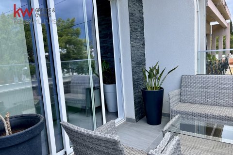 3 bedrooms Townhouse in Limassol, No. 40027 10