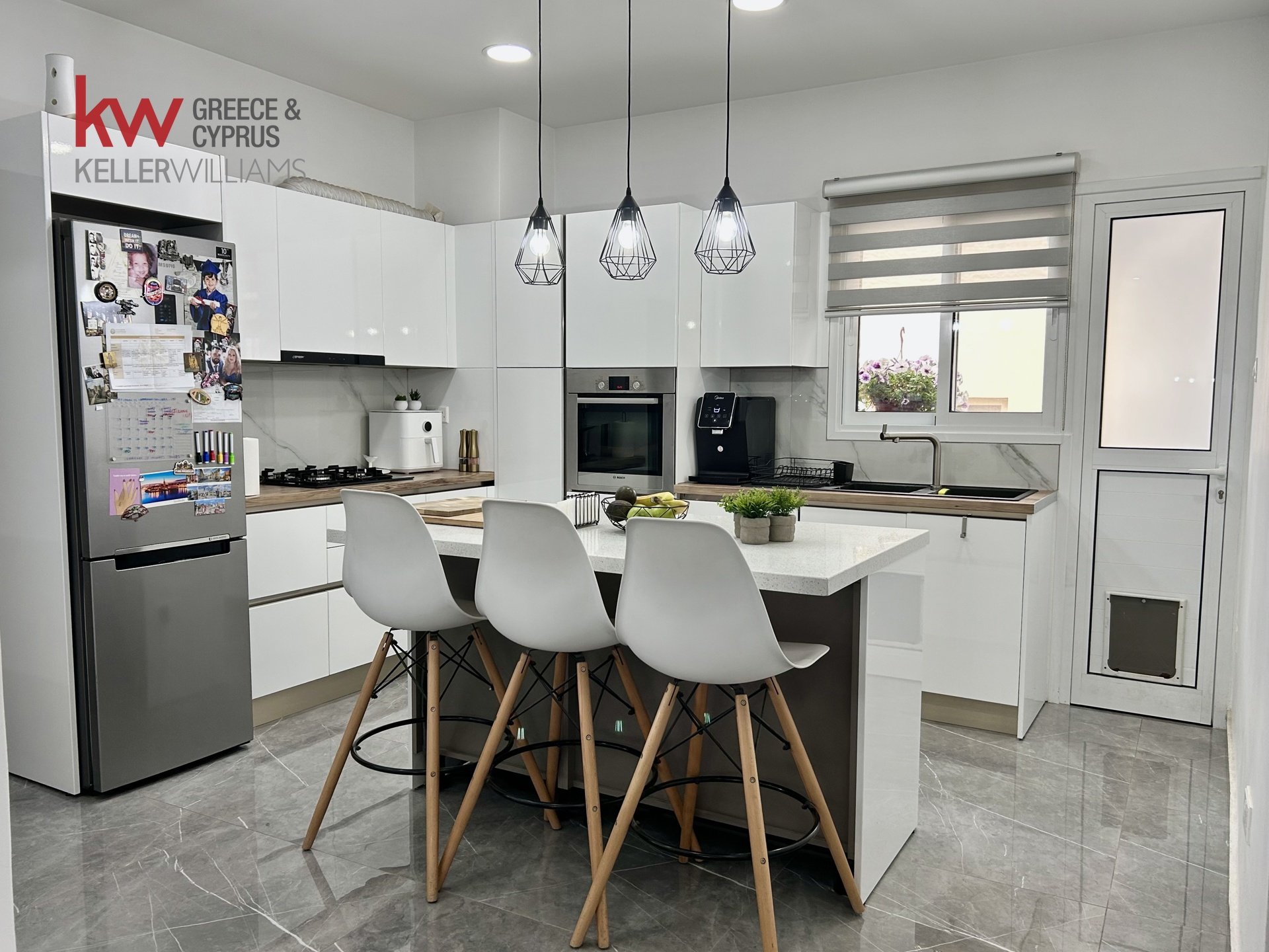 3 bedrooms Townhouse in Limassol, Cyprus No. 40027