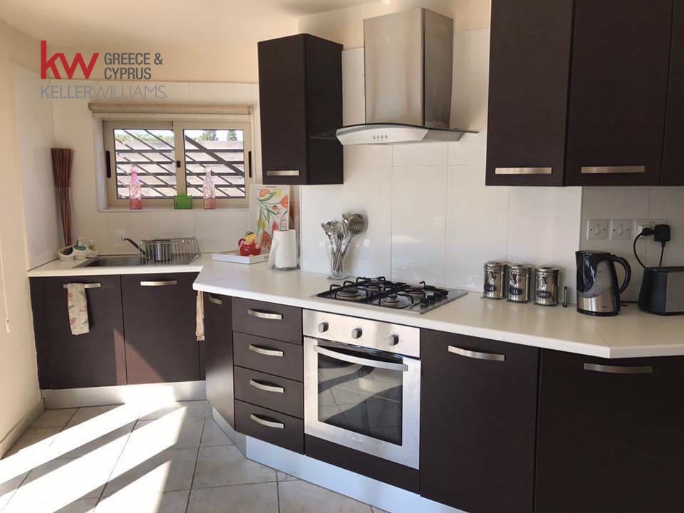 5 bedrooms Townhouse in Kiti, Larnaka, Cyprus No. 40029