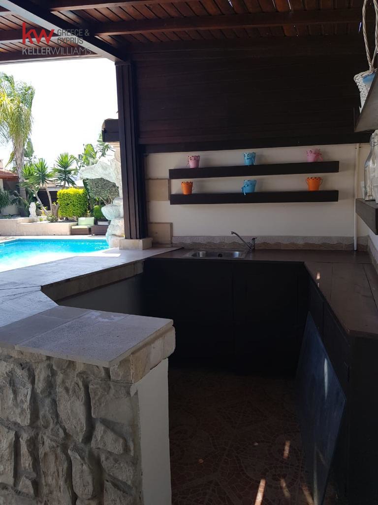 5 bedrooms Townhouse in Kiti, Larnaka, Cyprus No. 40029
