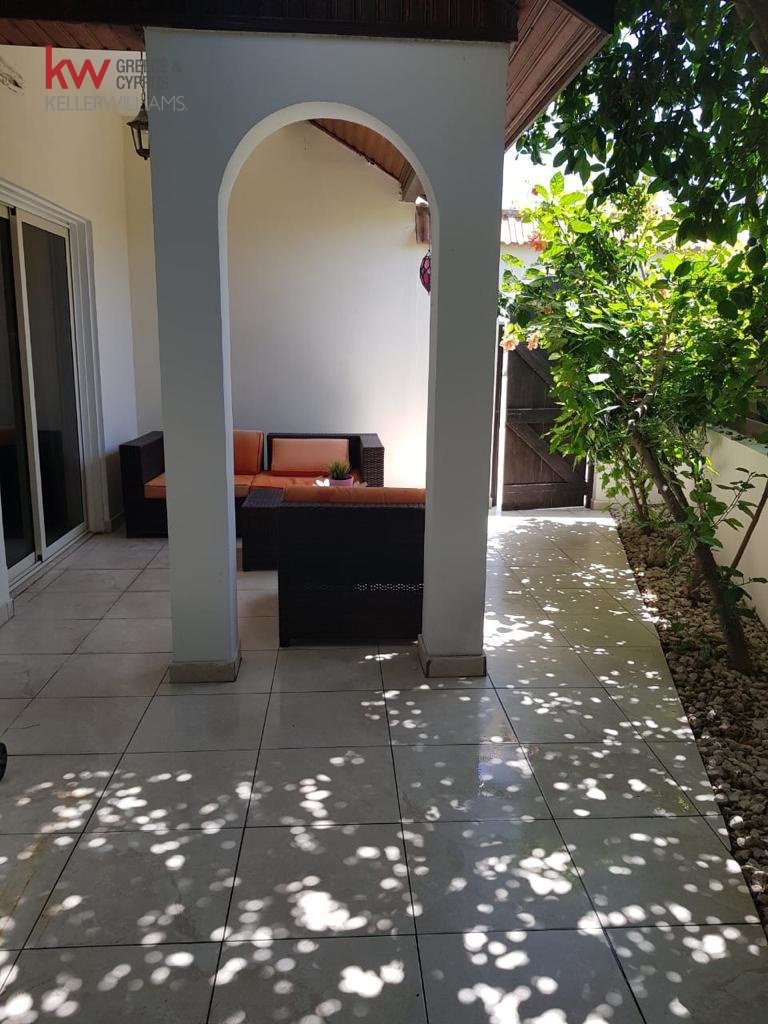 5 bedrooms Townhouse in Kiti, Larnaka, Cyprus No. 40029