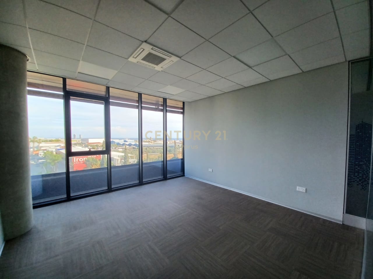 330m2 Office in Agios Athanasios, Limassol, Cyprus No. 54233