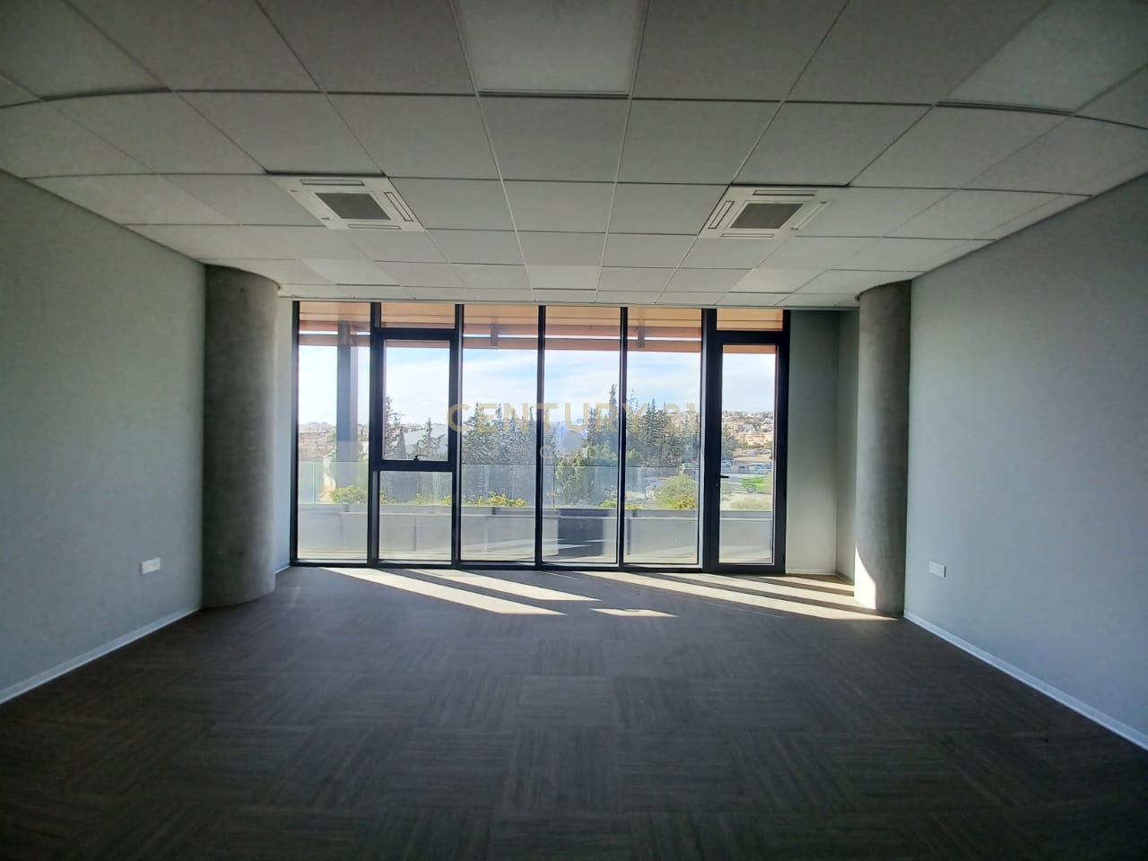 330m2 Office in Agios Athanasios, Limassol, Cyprus No. 54233