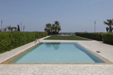 5 bedrooms Villa in Pervolia, Larnaka,  No. 46199 6