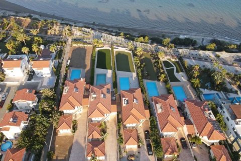 5 bedrooms Villa in Pervolia, Larnaka, No. 46199
