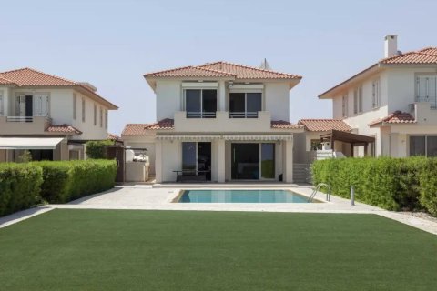 5 bedrooms Villa in Pervolia, Larnaka,  No. 46199 5