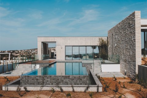 4 bedrooms Villa in Pegeia, Paphos,  No. 49576 2