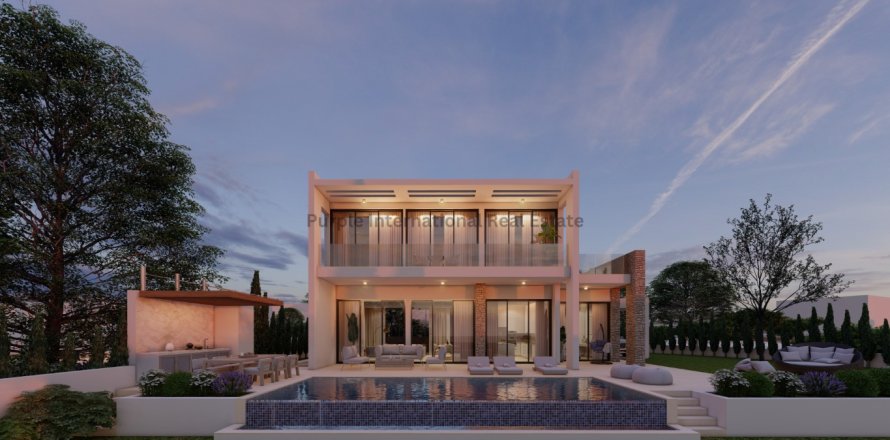 4 bedrooms Villa in Sea Caves, Pegeia, Paphos,  No. 39466