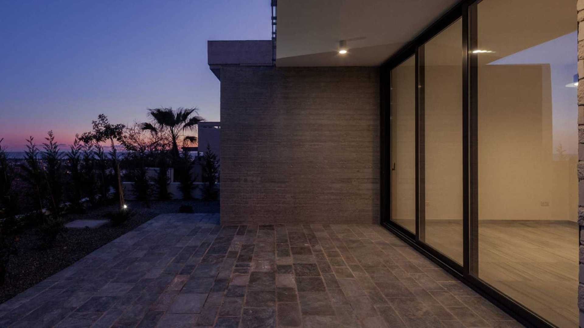 Pafos City Villa en Paphos, Chipre No. 50791