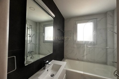 2 bedrooms Apartment in Germasogeia, Limassol,  No. 24093 16