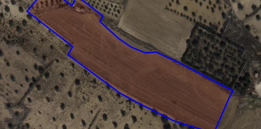 Земельный участок 12403м2 в Агиос Николаос, Пафос,  № 40135