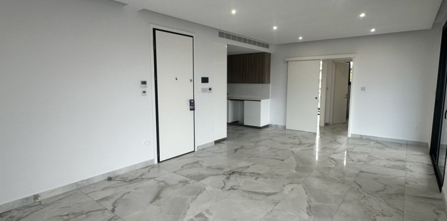 2 bedrooms Apartment in Agios Athanasios, Limassol,  No. 40129