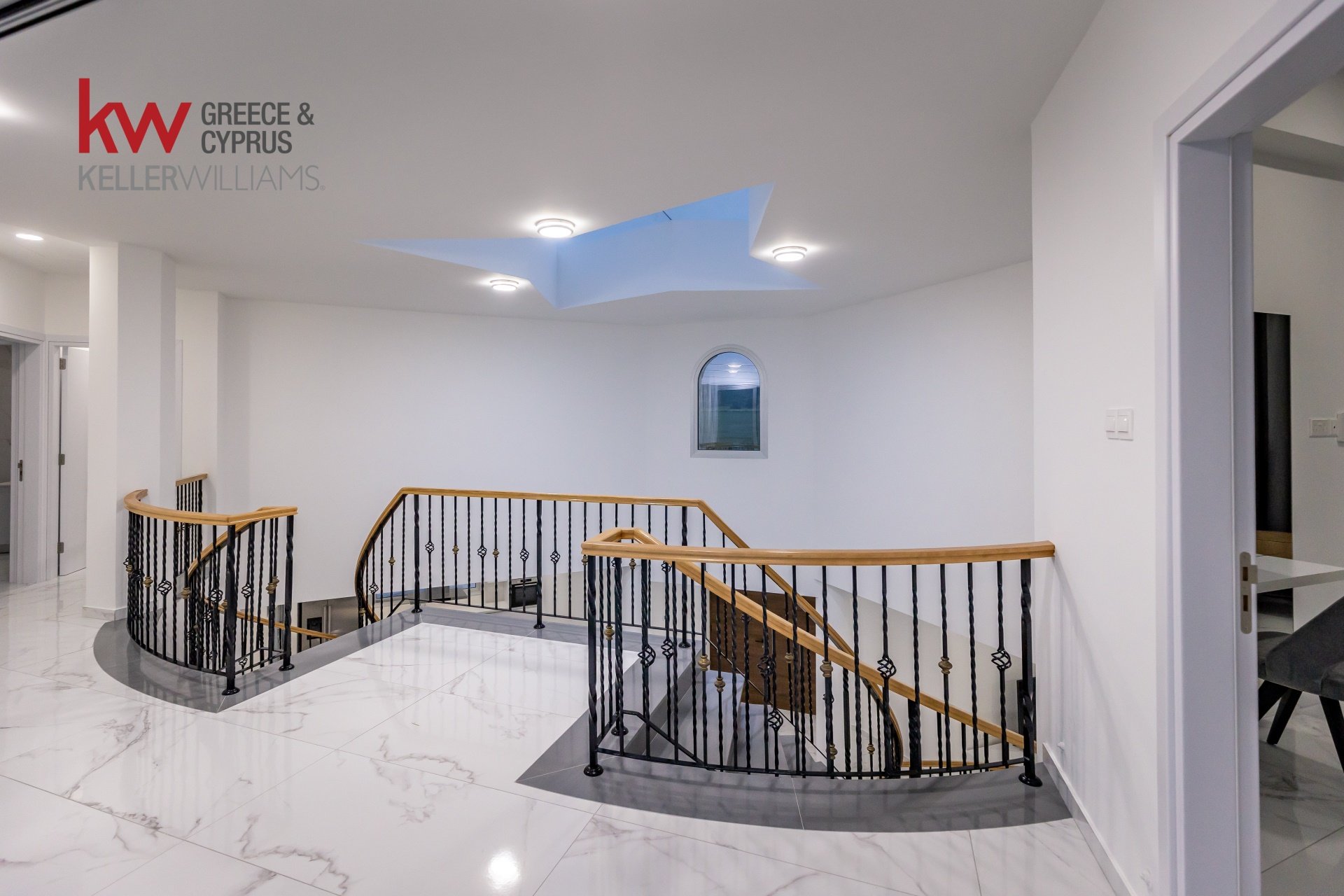 5 dormitorios Villa en Agios Theodoros, Larnaka, Chipre No. 40130