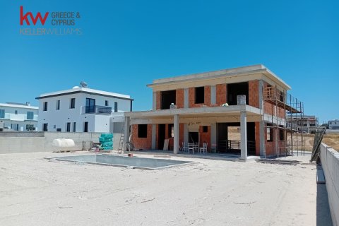 4 bedrooms Townhouse in Larnaka,  No. 40134 6