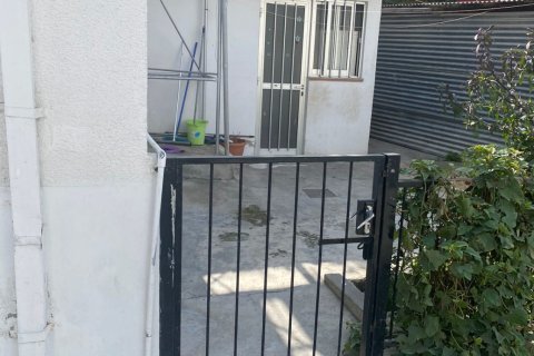 1 bedroom Townhouse in Larnaca, Larnaka,  No. 40133 3