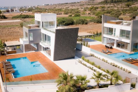 3 bedrooms Villa in Ayia Napa, Ammochostos,  No. 42831 4