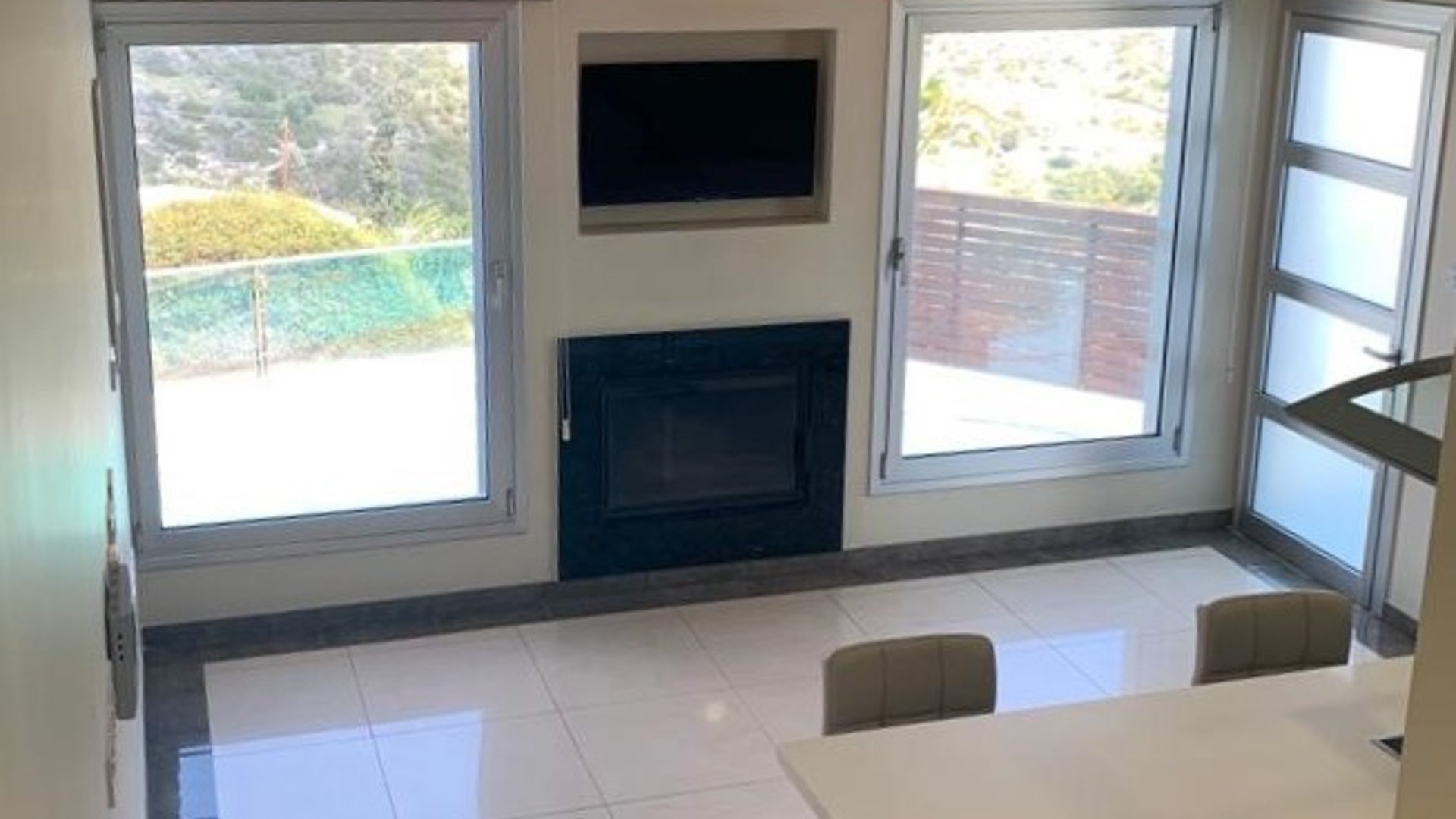 5 bedrooms Villa in Agios Tychonas, Limassol, Cyprus No. 26492