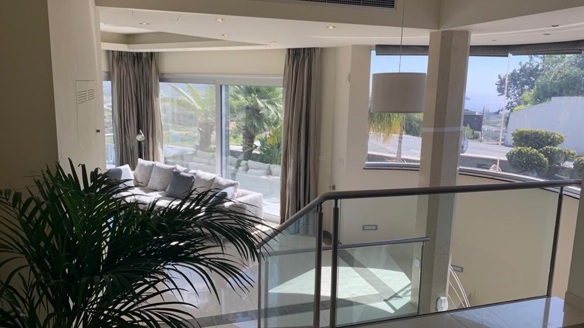 5 bedrooms Villa in Agios Tychonas, Limassol, Cyprus No. 26492