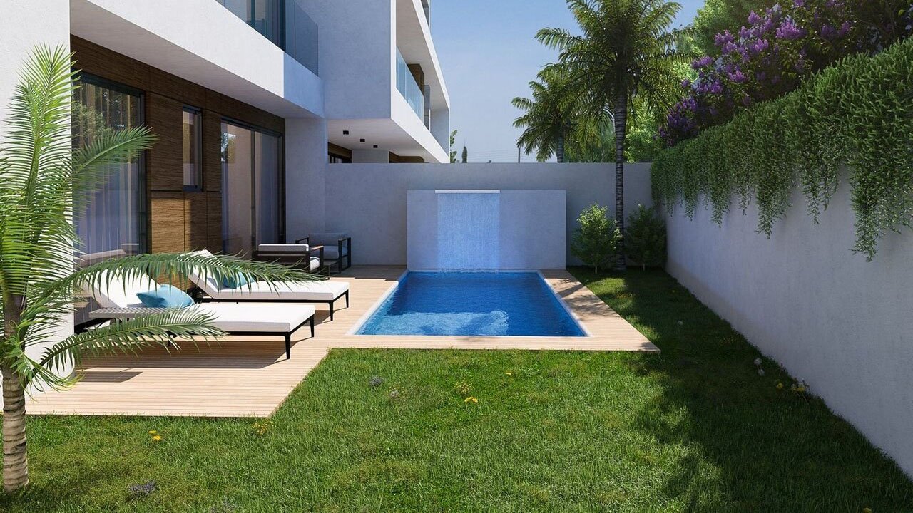 Blue Demar in Limassol, Cyprus No. 5732