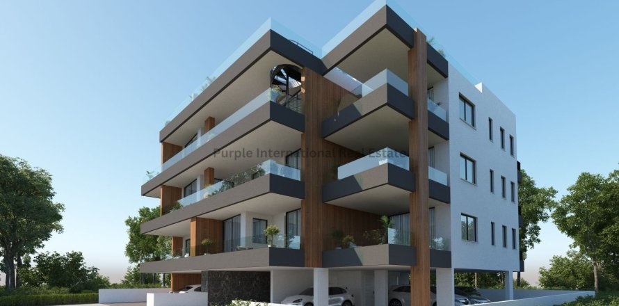 3 bedrooms Apartment in Larnaca, Larnaka,  No. 51856