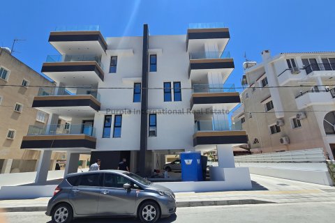 2 bedrooms Apartment in Larnaca, Larnaka,  No. 51855 14
