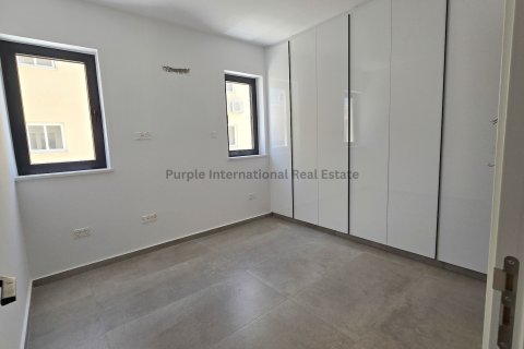 2 bedrooms Apartment in Larnaca, Larnaka,  No. 51855 24