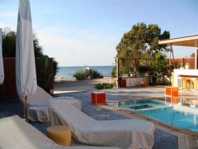 3 bedrooms Villa in Agios Tychonas, Limassol, Cyprus No. 37794