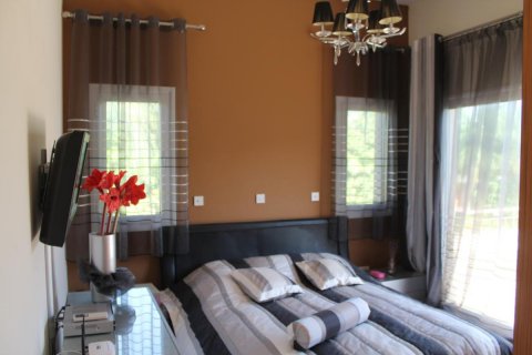 Вилла с 3 спальнями в Лимассол, Лимасол,  № 38497 11