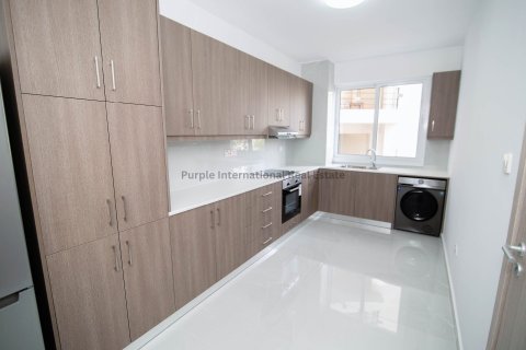 2 bedrooms Apartment in Larnaca, Larnaka, Cyprus No. 37633 2