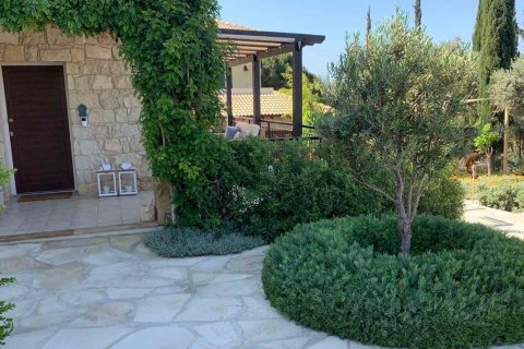 3 bedrooms Villa in Aphrodite Hills, Kouklia, Paphos, Cyprus No. 28436