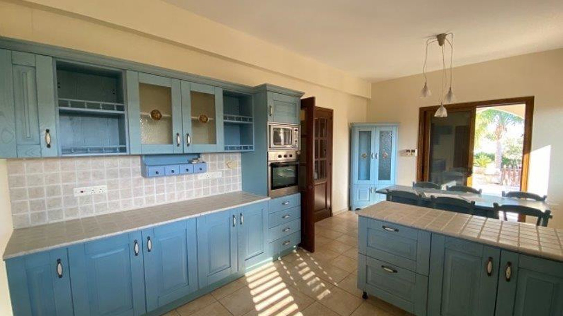5 bedrooms Villa in Konia, Paphos, Cyprus No. 28437