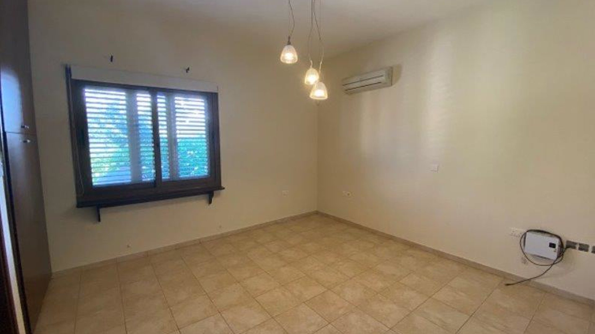 5 bedrooms Villa in Konia, Paphos, Cyprus No. 28437