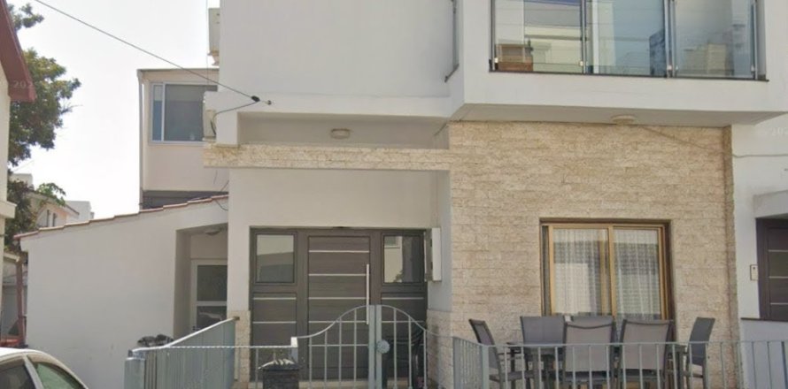 4 bedrooms Townhouse in Larnaca, Larnaka, No. 39819