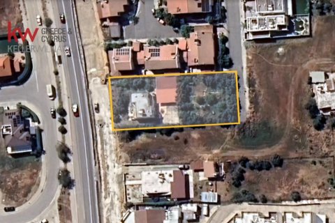 Земельный участок 1440м2 в Строволос, Никосия, № 39816