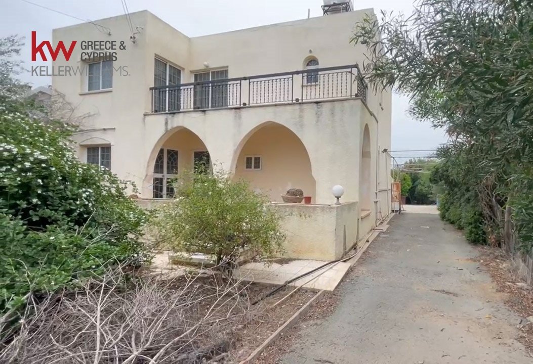 1440m2 Land in Strovolos, Nicosia, Cyprus No. 39816