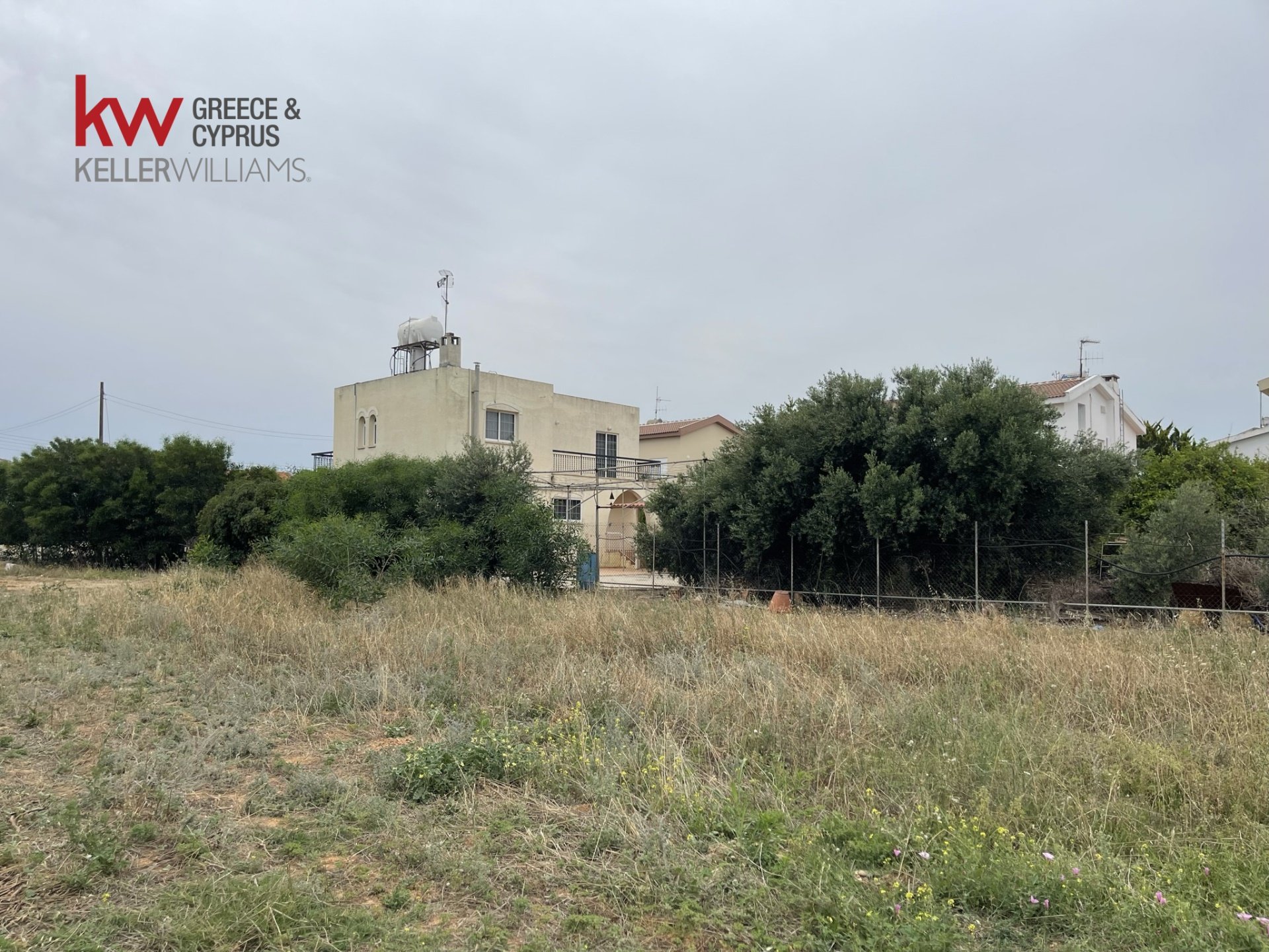 1440m2 Land in Strovolos, Nicosia, Cyprus No. 39816