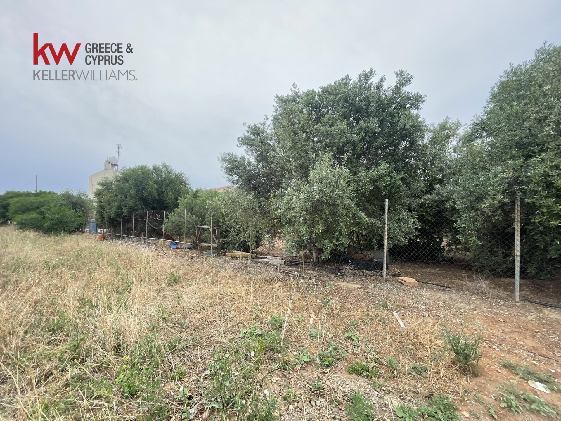 1440m2 Land in Strovolos, Nicosia, Cyprus No. 39816