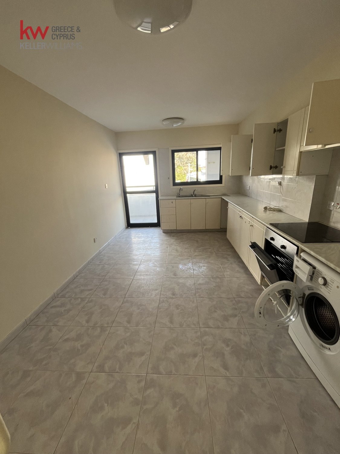 3 chambres Appartement à Larnaka, Chypre No. 39818