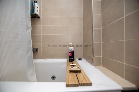 Квартира с 2 спальнями в Паралимни, Аммохостос, Кипр № 37488 10