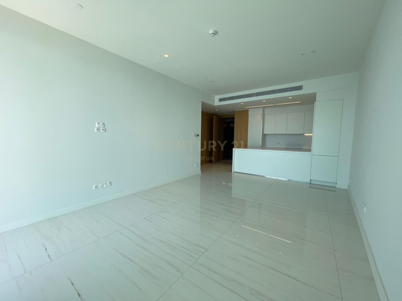 2 bedrooms Apartment in Germasogeia, Limassol, Cyprus No. 5914