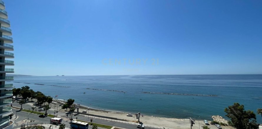 2 bedrooms Apartment in Germasogeia, Limassol,  No. 5914