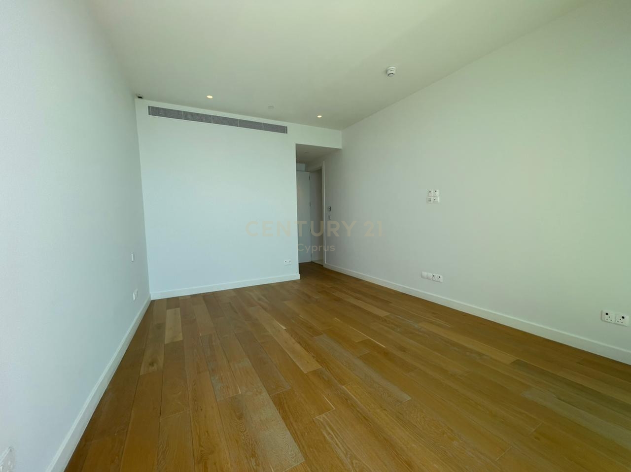 2 bedrooms Apartment in Germasogeia, Limassol, Cyprus No. 5914