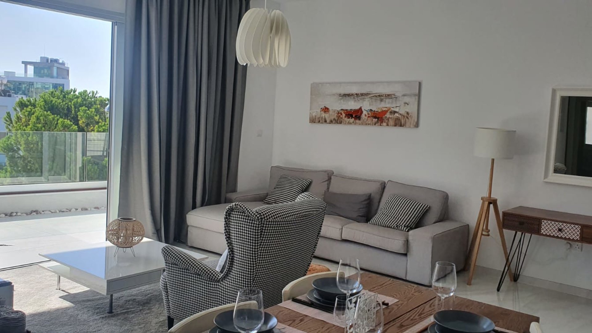 2 bedrooms Apartment in Mesa Geitonia, Limassol, Cyprus No. 28317