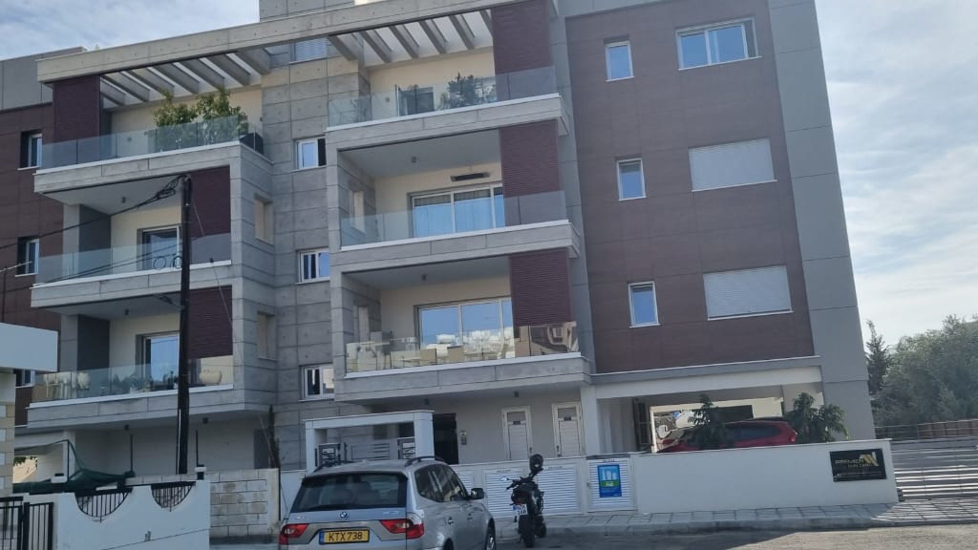 2 bedrooms Apartment in Mesa Geitonia, Limassol, Cyprus No. 28317